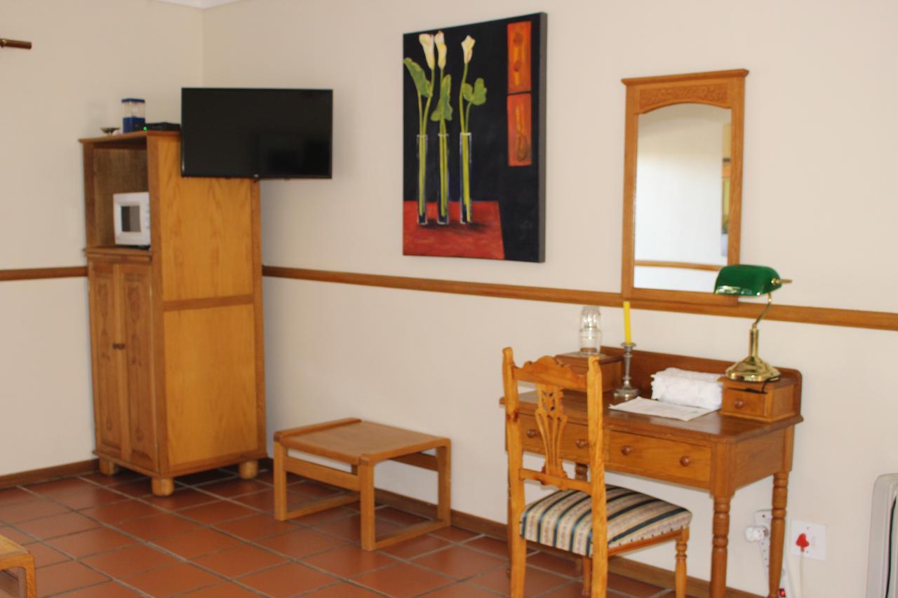 Chez Esme Guest House Roodepoort Εξωτερικό φωτογραφία